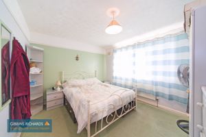 Bedroom- click for photo gallery